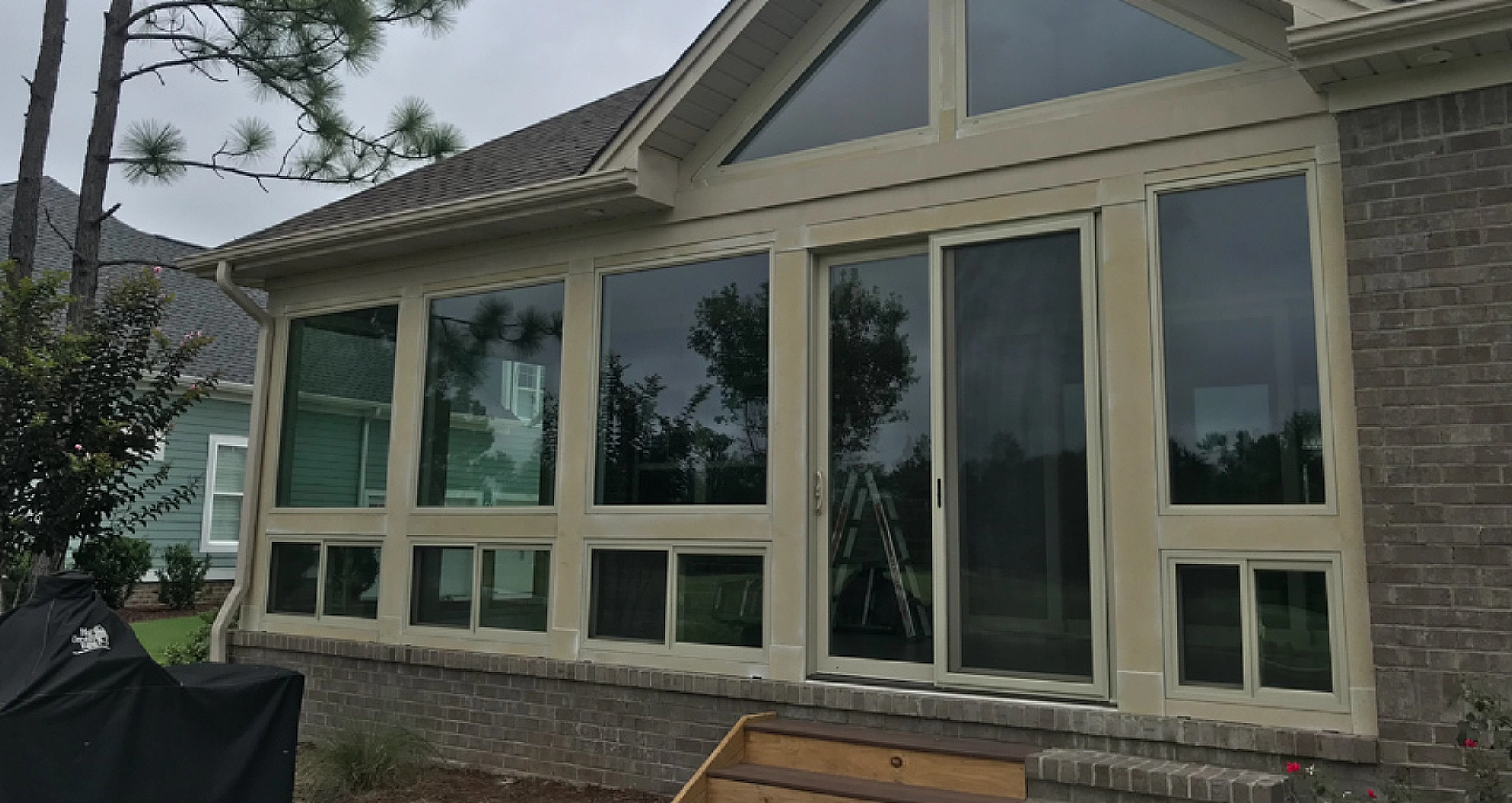 Patio Enclosure Contractor in Wilmington, NC | Deck and Patio TuneUp