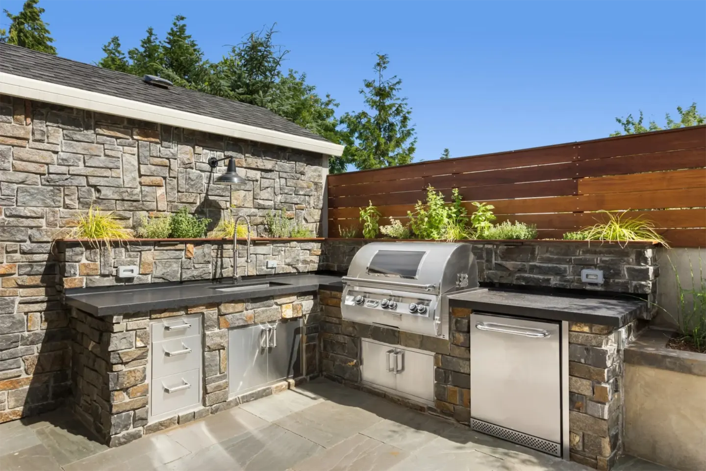 Patio with outdoor kitchen in wilmington nc